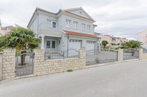 Building design - Apartment Canada Dream Vacation (Vodice)