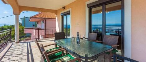 Apartment (A1) | Terrace/patio