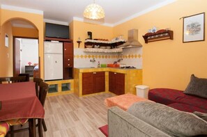 Apartment (A2) | Private kitchen | Fridge, stovetop, espresso maker, cookware/dishes/utensils - Apartments Nevenka (Mali Losinj)