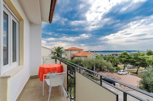 Apartamento (A1) | Sacada