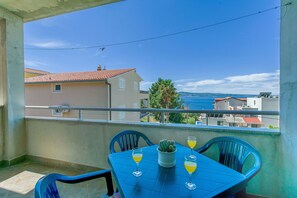 Apartment (A2) | Balcony - Apartments Kristina (Omis)