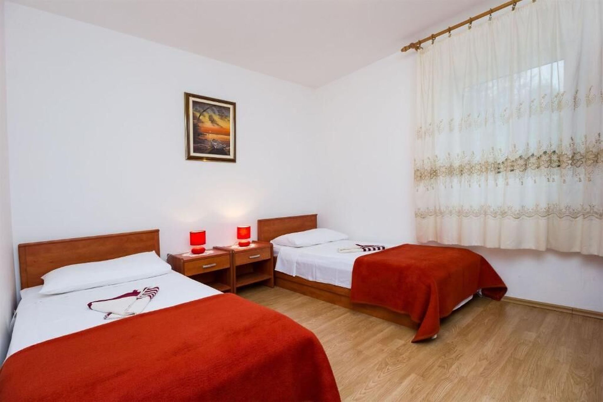 Apartment (A1) | 3 Schlafzimmer, Bügeleisen/Bügelbrett, kostenloses WLAN, Bettwäsche