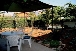 Balcony - Apartments Valerija (Supetar)