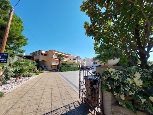 Apartments and Room Boris