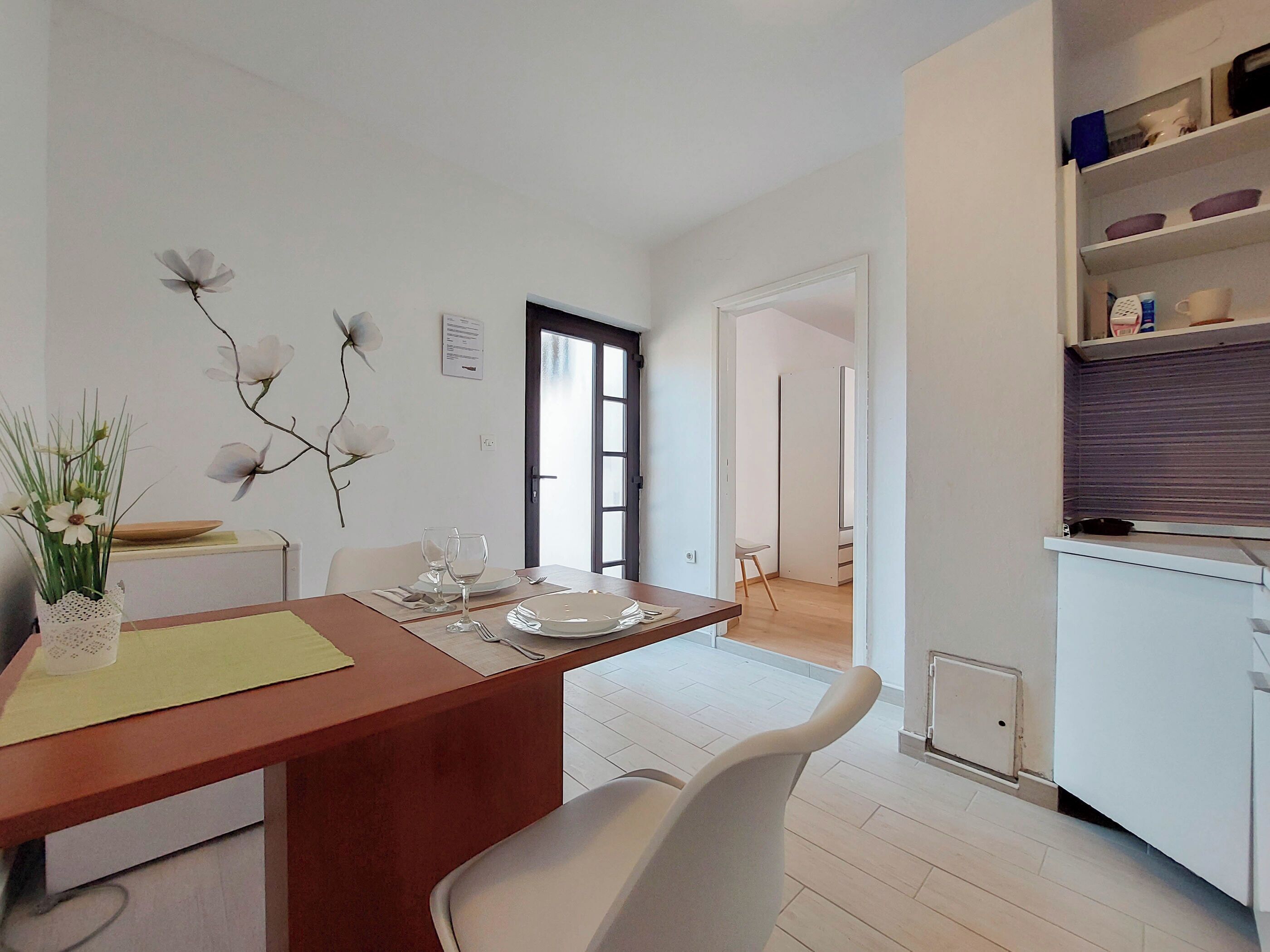 Studio (A3) | Private kitchen | Fridge, stovetop, espresso maker, cookware/dishes/utensils