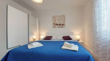 Studio (A3) | 4 bedrooms, free WiFi