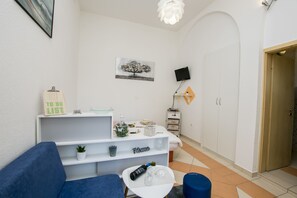 2 bedrooms, free WiFi