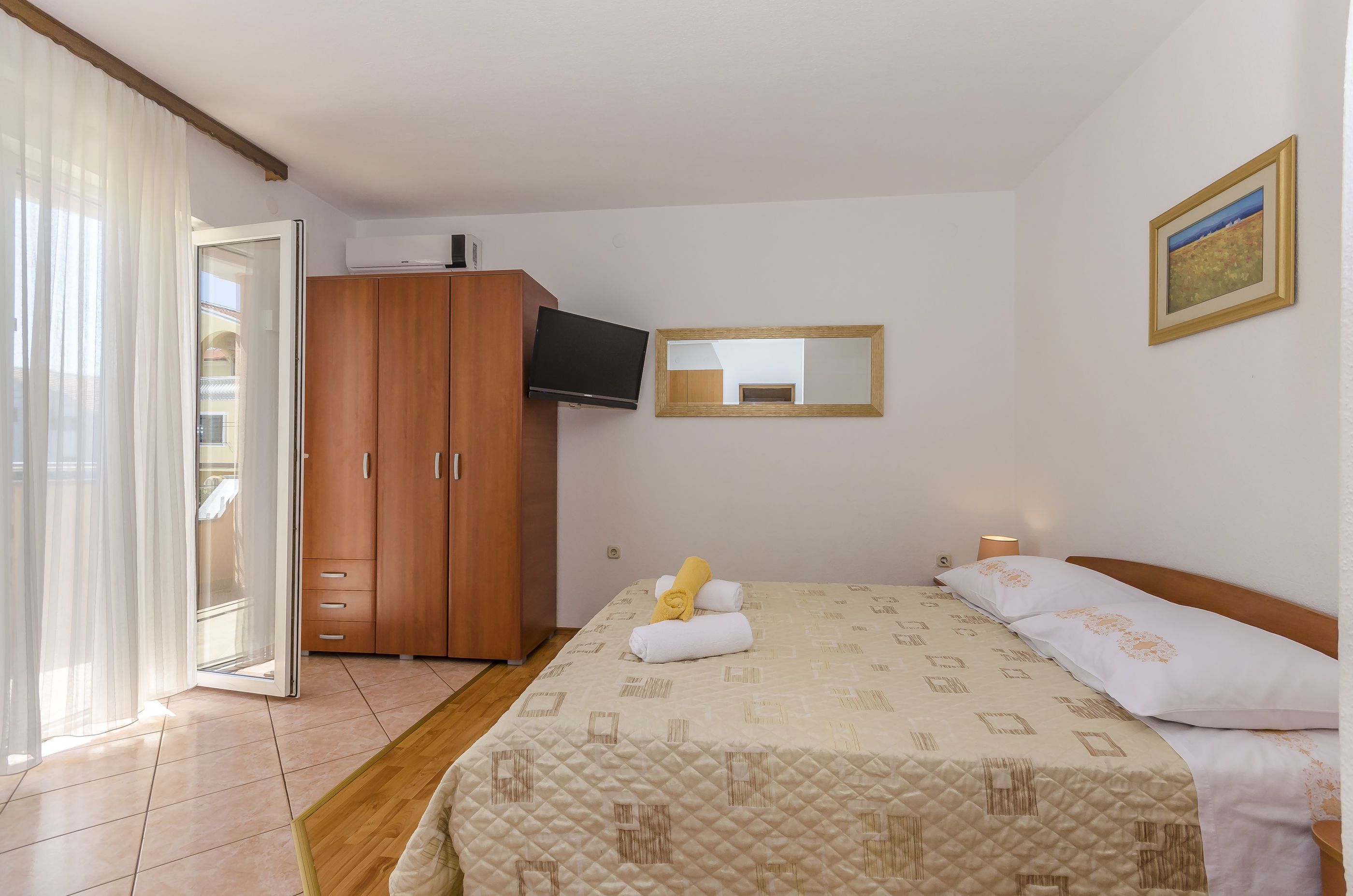 3 habitaciones y wifi gratis 