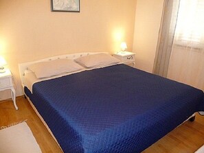 2 Schlafzimmer, Zimmersafe, laptopgeeigneter Arbeitsplatz