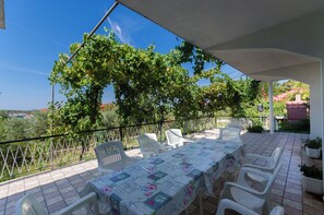 Apartment (A1) | Terrace/patio