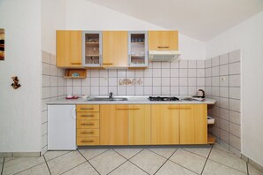 Apartment (A2) | Private kitchen