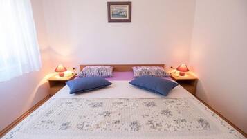 Apartment (A1)