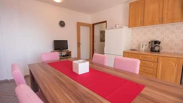 Apartment (A2) | Eigene Küche