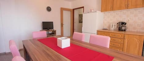 Apartment (A2) | Private kitchen