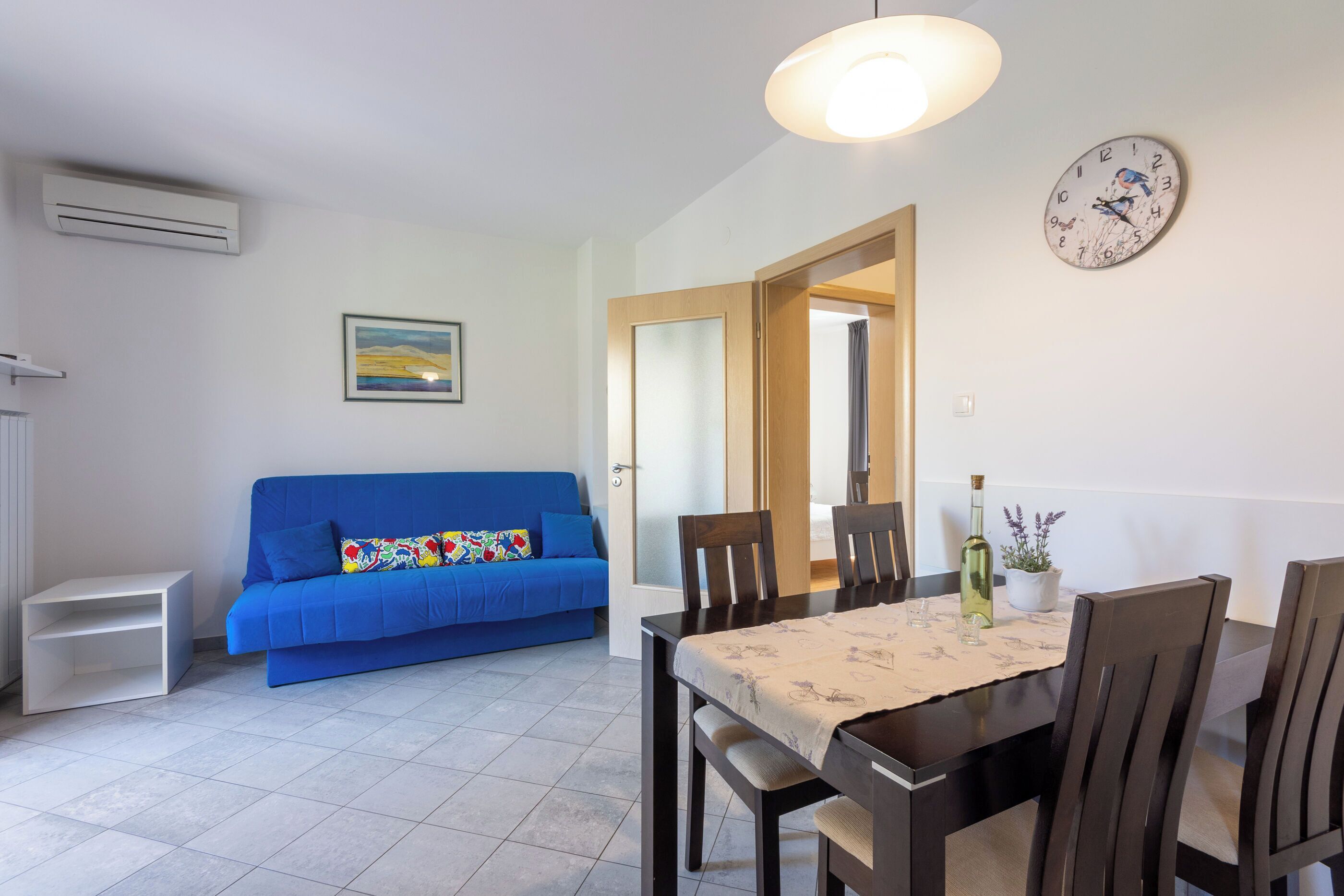 아파트 (A1) | 거실 | TV