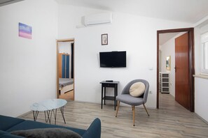 Apartment (A1) | Living area