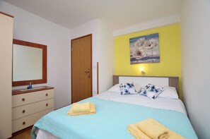 Apartment (A3) | 3 bedrooms, free WiFi