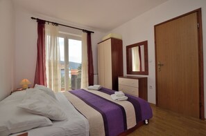 Apartment (A2) | 3 bilik tidur, Wi-fi percuma 