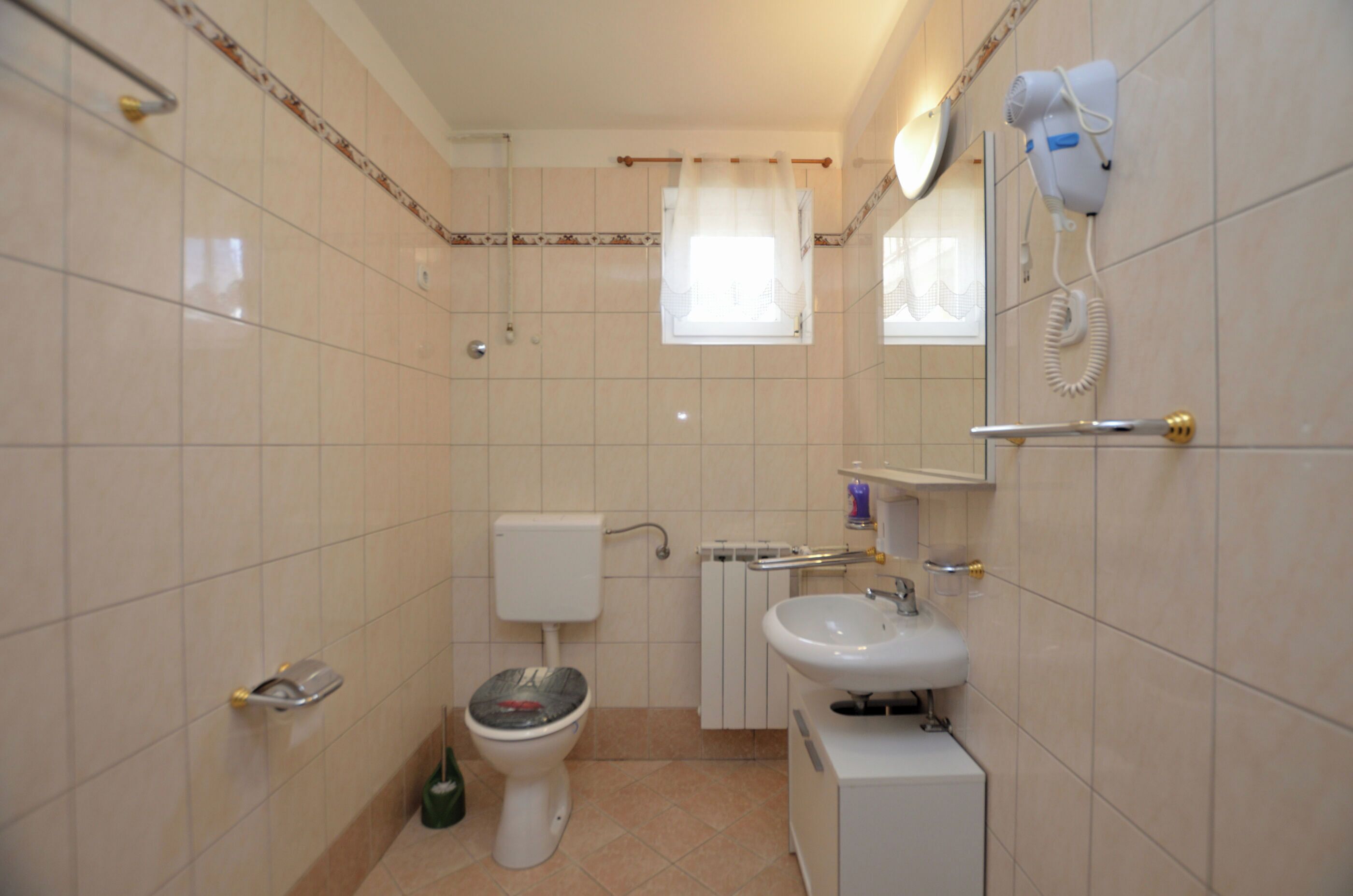 Apartment (A3) | Bathroom
