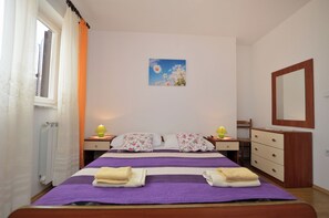 Apartment (A2)