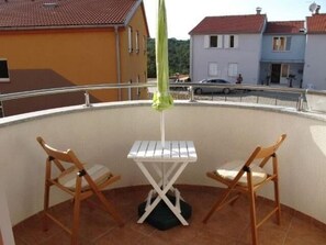 Apartment (A1) | Balcony