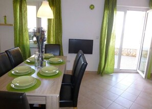 Apartment (A2) | Dining - Apartment Ivan (Dobrinj)