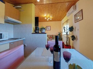 Apartment (A2) | Eigene Küche
