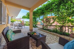 Apartment (A1) | Terrace/patio