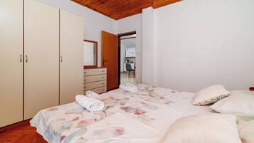 Apartment (A3) | 3 bedrooms, free WiFi