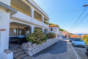 Building design - Apartments Marina (Lopar)