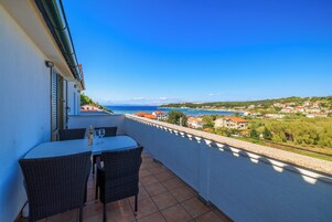 Apartamento (A3) | Vista para a água