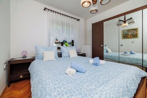 Apartment (A2) | 2 bedrooms, iron/ironing board, free WiFi - Apartment Katarina (Crikvenica)