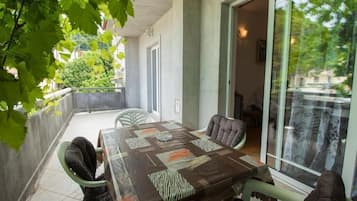 Apartment (A1) | Terrace/patio