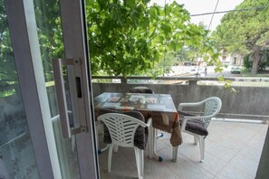 Apartment (A1) | Terrace/patio