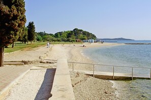 Beach - House Marija (Fazana)