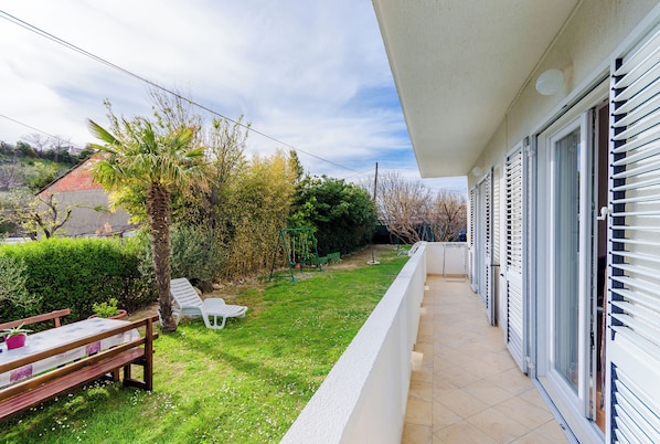 Apartment (A2) | Balcony