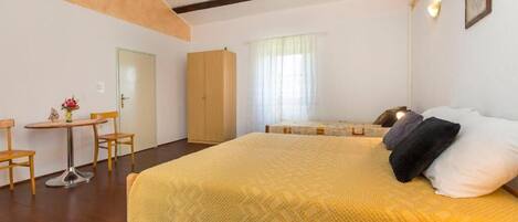Casa | 2 habitaciones y wifi gratis