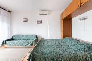 2 bedrooms, free WiFi