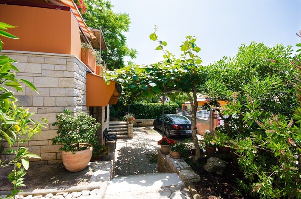 Enceinte de l’hébergement