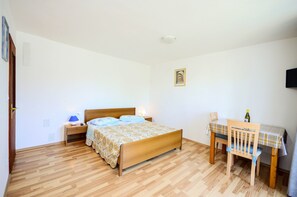 Free WiFi - Apartments Romano (Rovinj)