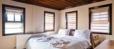 Habitación familiar | Ropa de cama de alta calidad y decoración individual