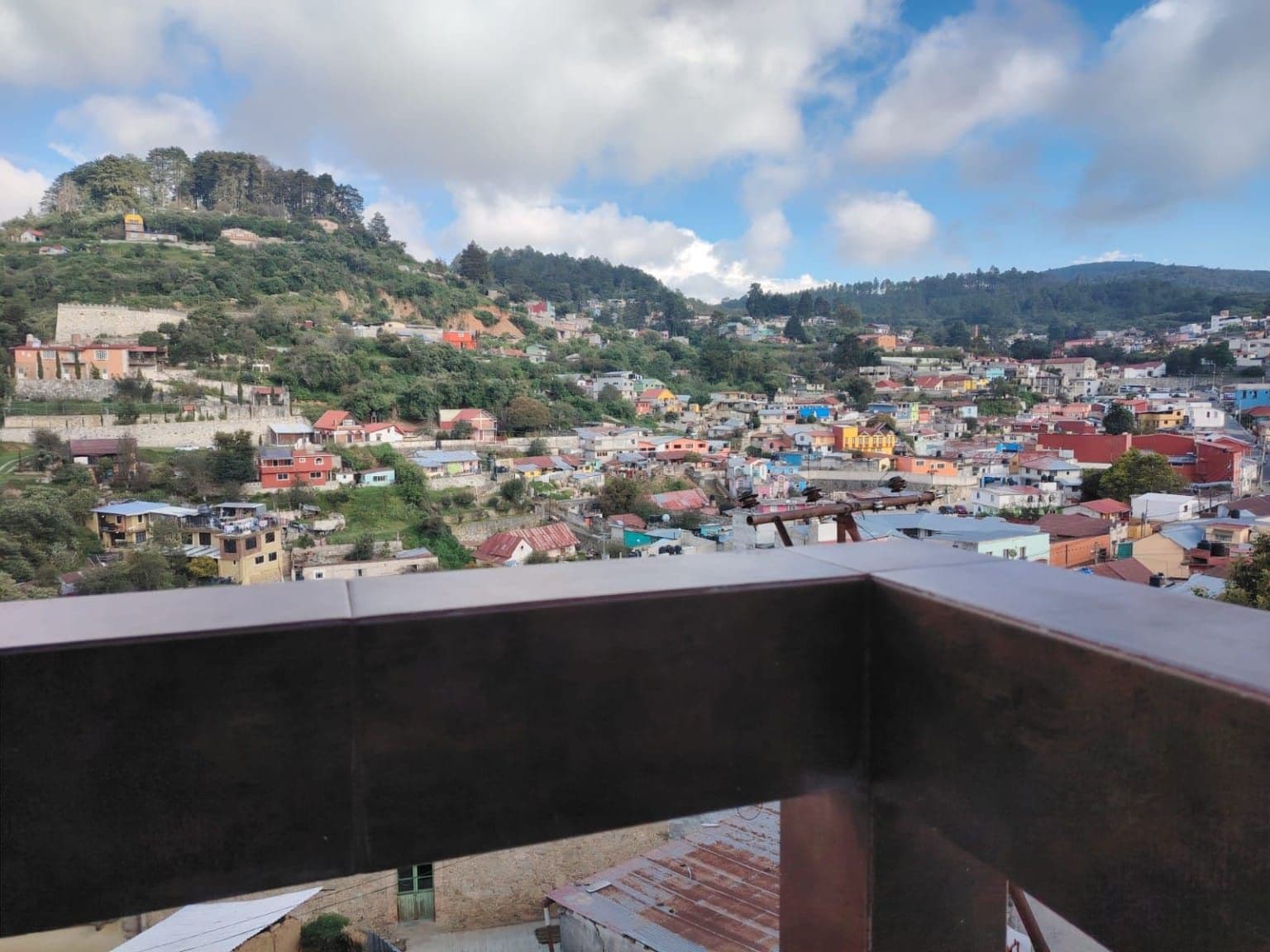 Comfort Room | WiFi (free), individually furnished, bed sheets