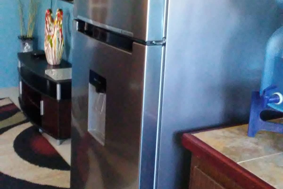 Comfort Apartment | Private kitchen | Fridge, microwave, toaster, blender