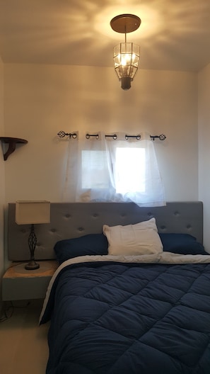 Honeymoon Suite, Microwave