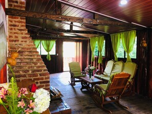 Exclusive Cabin | Living area - Cabañas Alla Arriba (La Palma)