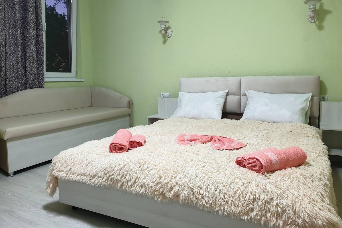 Triple Room