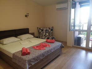 컴포트 스튜디오 스위트 | 다리미/다리미판, 무료 WiFi, 침대 시트