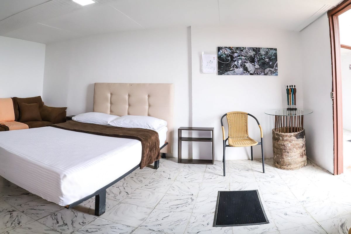 Family Room | 1 bilik tidur, Wi-fi percuma, cadar katil, akses kerusi roda