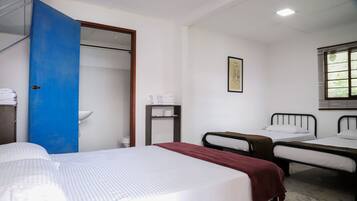 Family Quadruple Room | 1 bedroom, free WiFi, bed sheets, wheelchair access