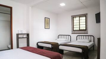 Family Quadruple Room | 1 bedroom, free WiFi, bed sheets, wheelchair access